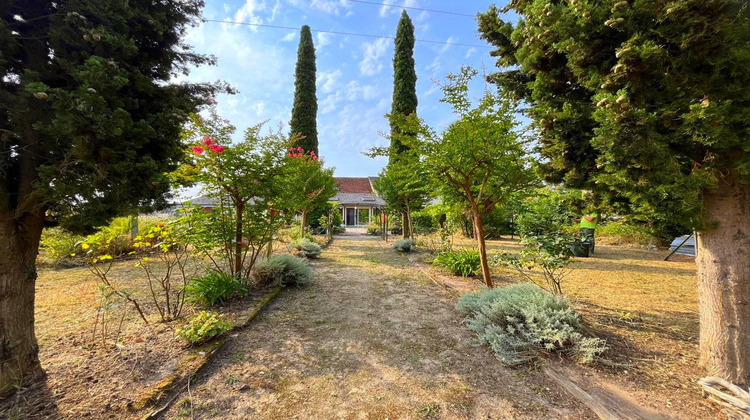 Ma-Cabane - Vente Maison Nouâtre, 200 m²
