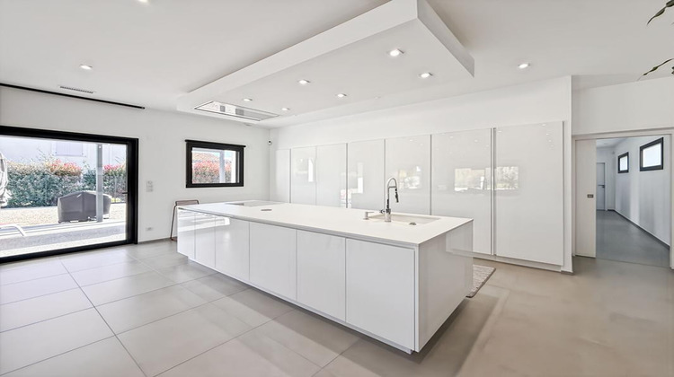 Ma-Cabane - Vente Maison NOVES, 197 m²