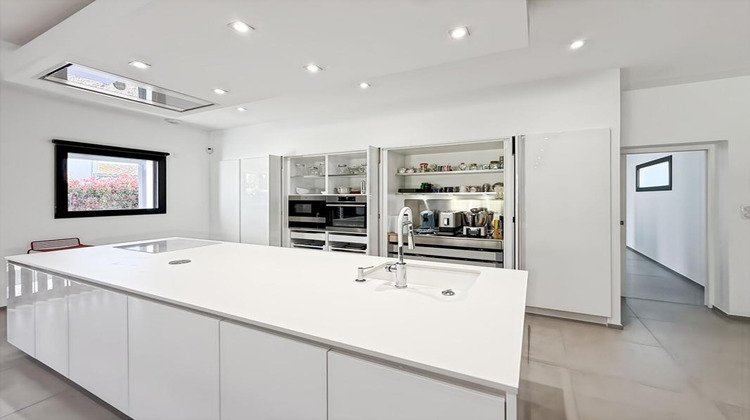 Ma-Cabane - Vente Maison NOVES, 197 m²