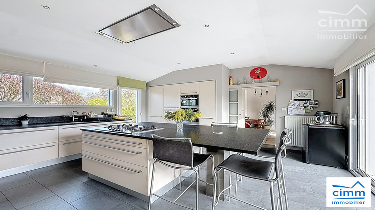 Ma-Cabane - Vente Maison Noyal-Châtillon-sur-Seiche, 190 m²