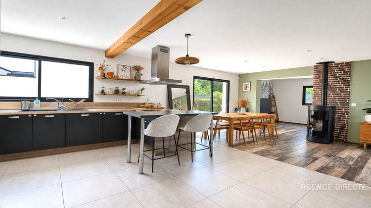 Ma-Cabane - Vente Maison NOYAL-CHATILLON-SUR-SEICHE, 95 m²