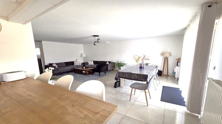 Ma-Cabane - Vente Maison Noyal-Châtillon-sur-Seiche, 95 m²