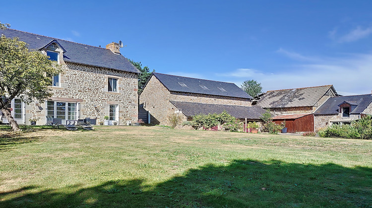 Ma-Cabane - Vente Maison NOYAL-SOUS-BAZOUGES, 250 m²