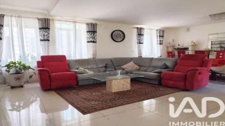 Ma-Cabane - Vente Maison Noyant, 220 m²