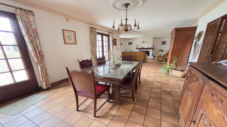 Ma-Cabane - Vente Maison Noyant-de-Touraine, 145 m²