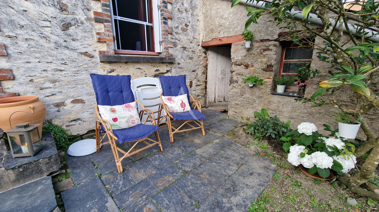 Ma-Cabane - Vente Maison NOYANT-LA-GRAVOYERE, 55 m²