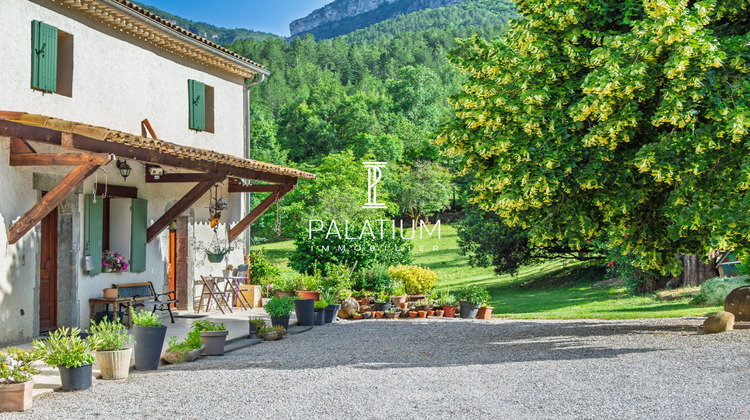 Ma-Cabane - Vente Maison Noyers-sur-Jabron, 210 m²