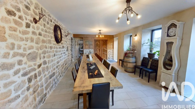 Ma-Cabane - Vente Maison Nozières, 465 m²