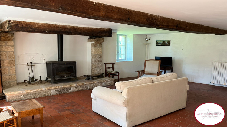 Ma-Cabane - Vente Maison NOZIERES, 266 m²