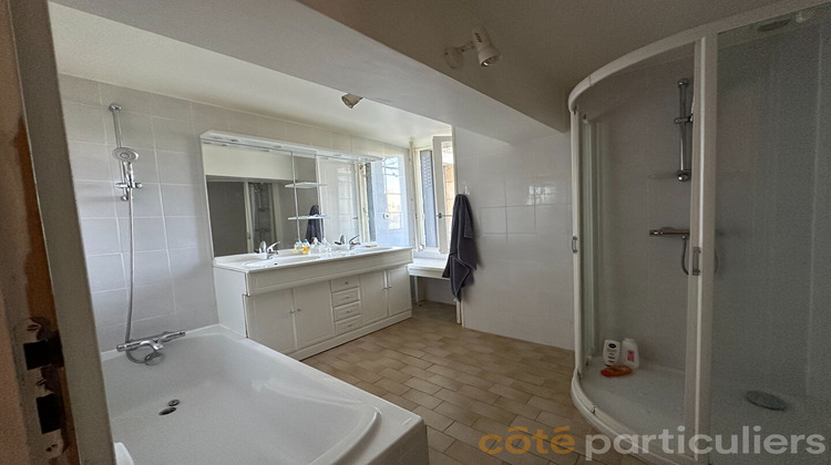 Ma-Cabane - Vente Maison NOZIERES, 240 m²