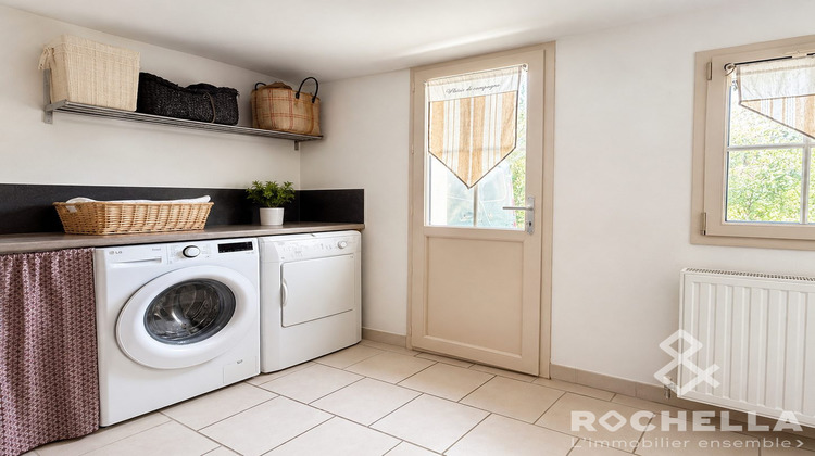 Ma-Cabane - Vente Maison Nuaillé-sur-Boutonne, 180 m²