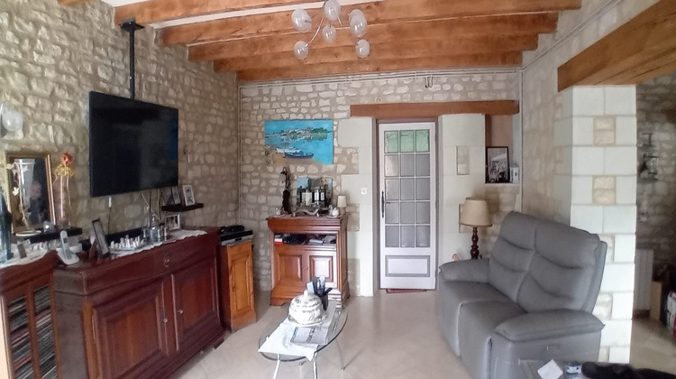 Ma-Cabane - Vente Maison Nueil-sous-Faye, 227 m²