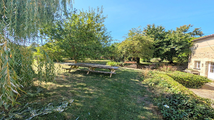 Ma-Cabane - Vente Maison NUEIL-SUR-LAYON, 177 m²
