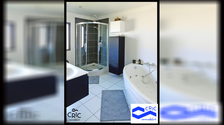 Ma-Cabane - Vente Maison Octeville-sur-Mer, 277 m²