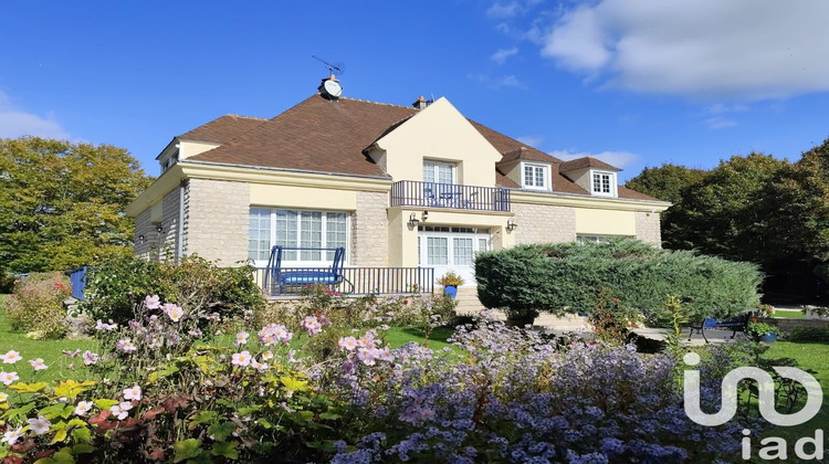 Ma-Cabane - Vente Maison Oinville-sous-Auneau, 303 m²