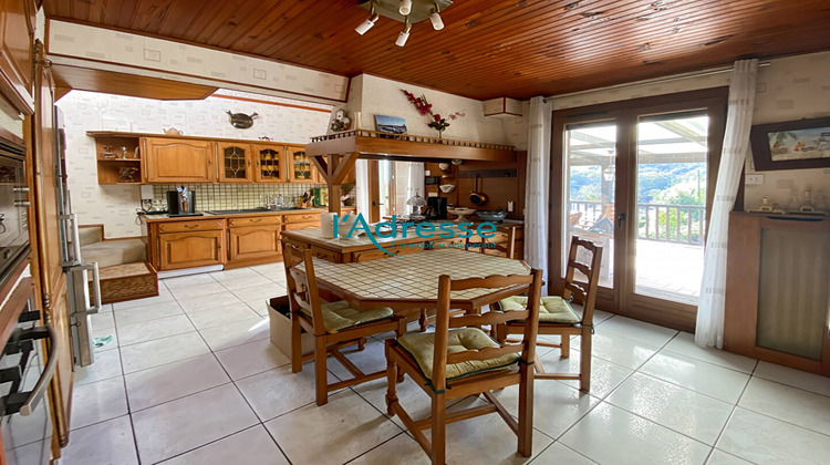 Ma-Cabane - Vente Maison OINVILLE-SUR-MONTCIENT, 190 m²