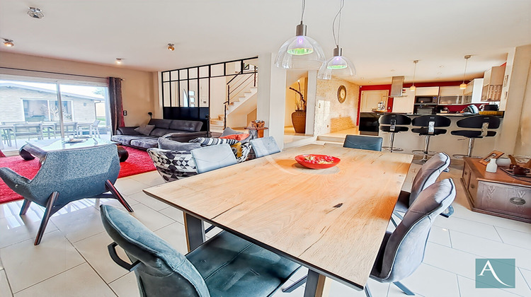 Ma-Cabane - Vente Maison OLLAINVILLE, 171 m²