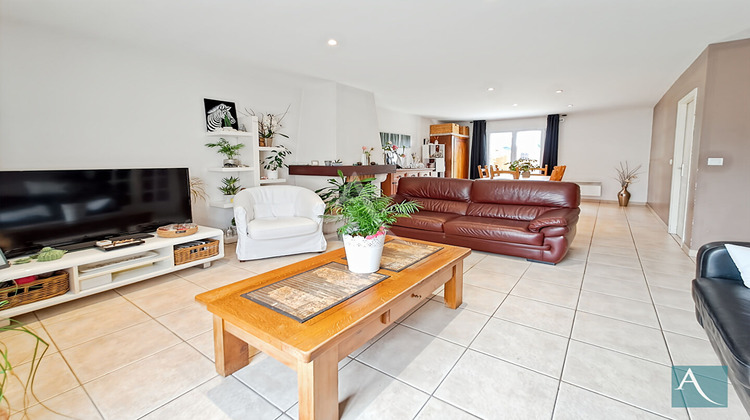 Ma-Cabane - Vente Maison OLLAINVILLE, 117 m²
