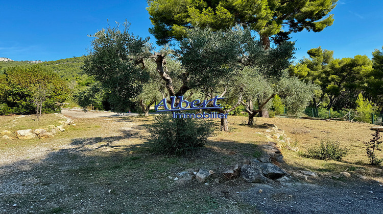 Ma-Cabane - Vente Maison OLLIOULES, 240 m²