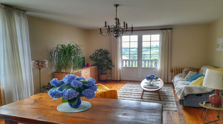 Ma-Cabane - Vente Maison OLORON SAINTE MARIE, 182 m²