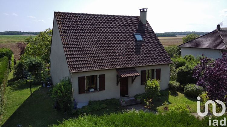 Ma-Cabane - Vente Maison Ondreville-sur-Essonne, 100 m²