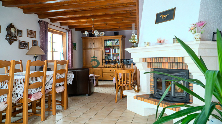 Ma-Cabane - Vente Maison ORCHAMPS-VENNES, 153 m²
