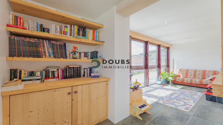 Ma-Cabane - Vente Maison ORCHAMPS-VENNES, 335 m²