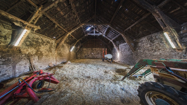 Ma-Cabane - Vente Maison Orcival, 584 m²