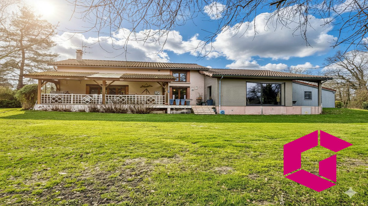 Ma-Cabane - Vente Maison Orléat, 248 m²