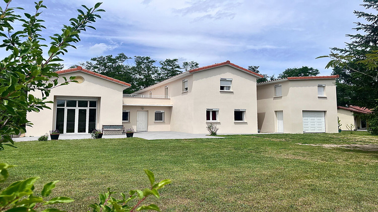 Ma-Cabane - Vente Maison ORLEAT, 232 m²