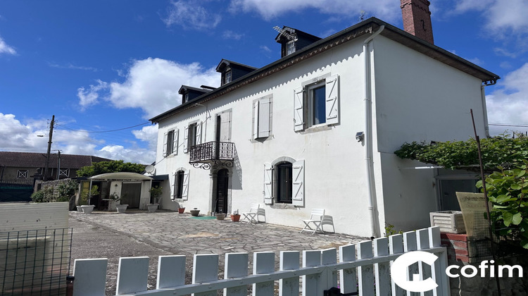 Ma-Cabane - Vente Maison Orleix, 185 m²