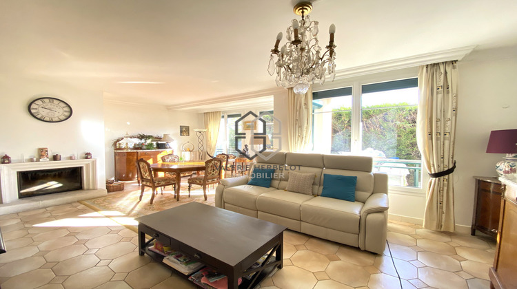 Ma-Cabane - Vente Maison Ormesson-sur-Marne, 220 m²