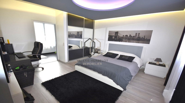 Ma-Cabane - Vente Maison Ormesson-sur-Marne, 220 m²