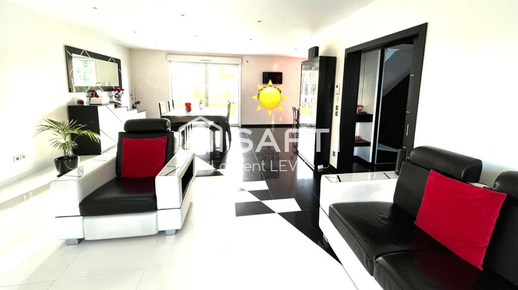 Ma-Cabane - Vente Maison Ormesson-sur-Marne, 302 m²