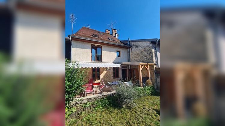 Ma-Cabane - Vente Maison Ornans, 203 m²