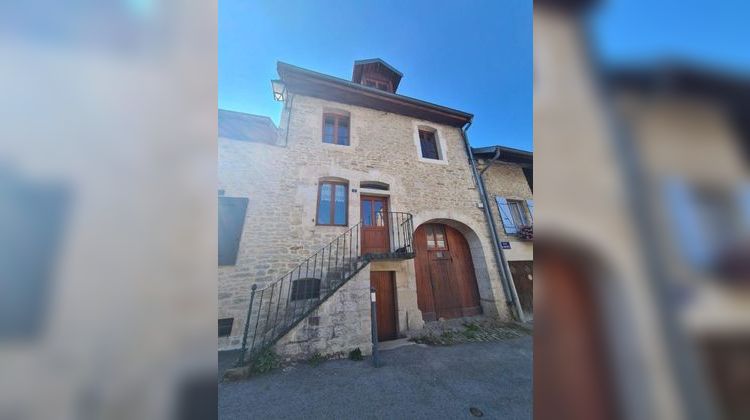 Ma-Cabane - Vente Maison Ornans, 203 m²