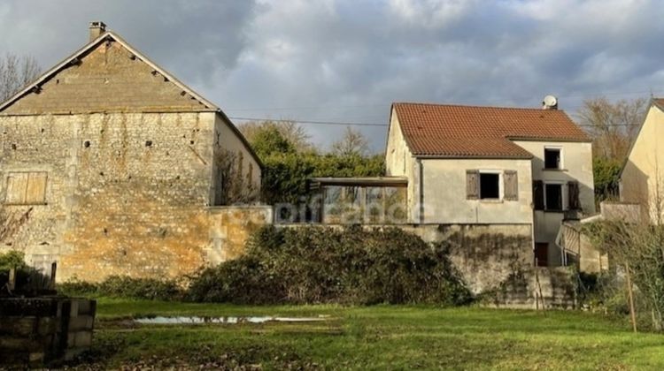 Ma-Cabane - Vente Maison OUANNE, 186 m²