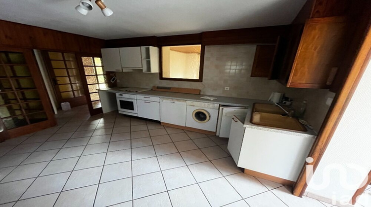 Ma-Cabane - Vente Maison Oyonnax, 220 m²