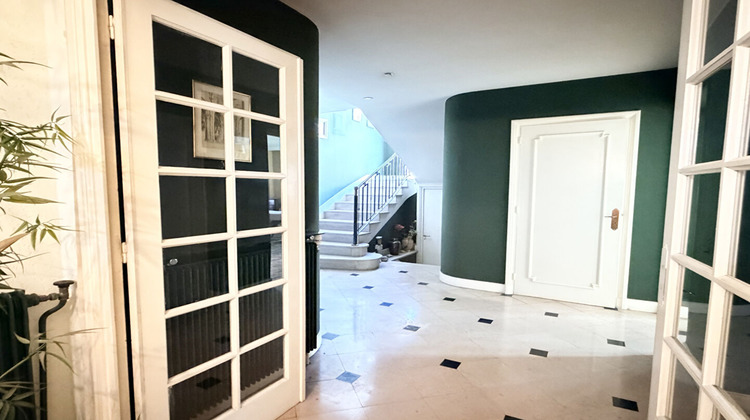 Ma-Cabane - Vente Maison OYONNAX, 255 m²
