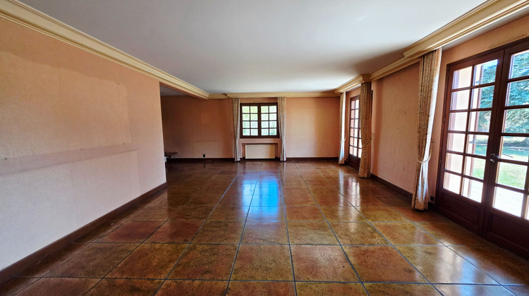 Ma-Cabane - Vente Maison OYONNAX, 259 m²