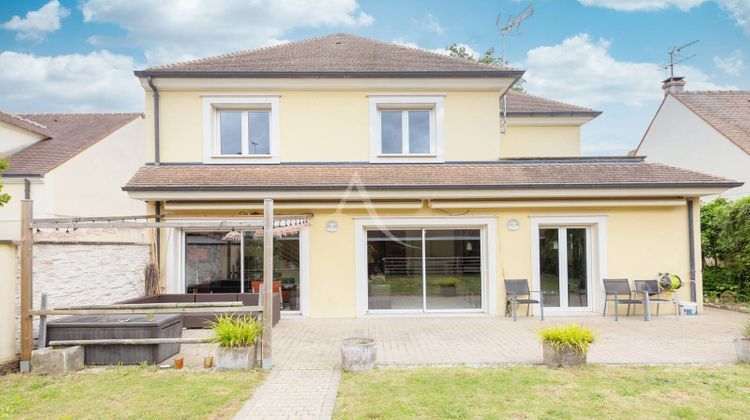 Ma-Cabane - Vente Maison OZOIR-LA-FERRIERE, 160 m²