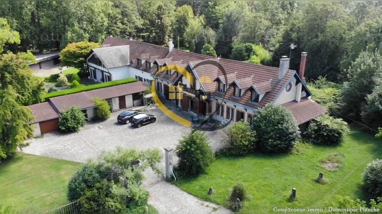 Ma-Cabane - Vente Maison Ozoir-la-Ferrière, 500 m²