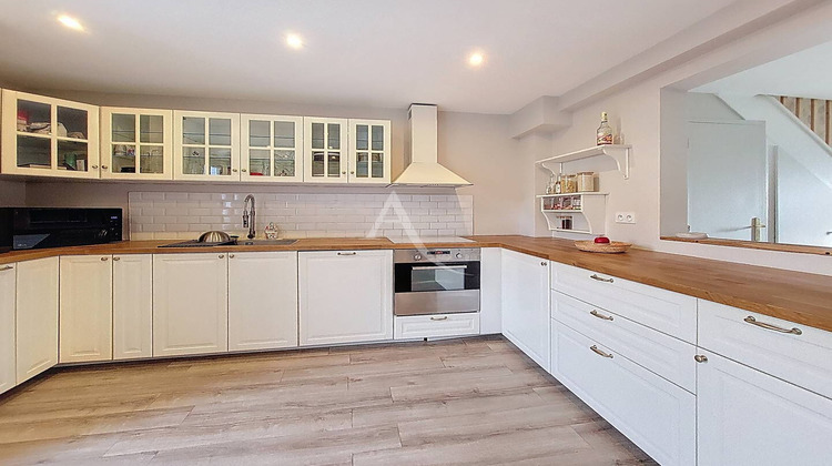 Ma-Cabane - Vente Maison OZOIR-LA-FERRIERE, 78 m²