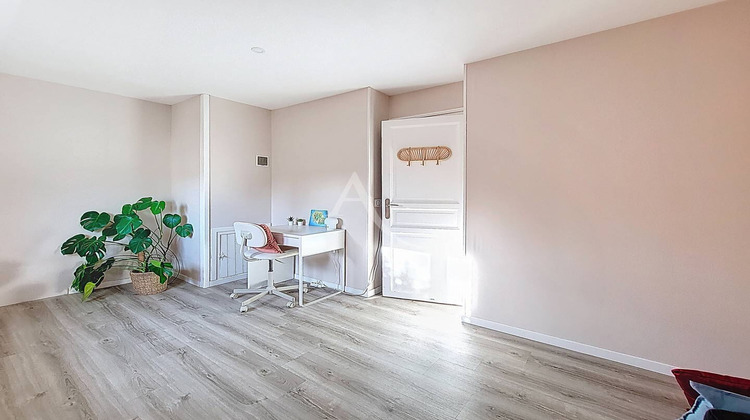 Ma-Cabane - Vente Maison OZOIR-LA-FERRIERE, 78 m²