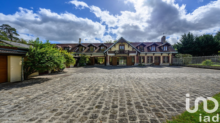 Ma-Cabane - Vente Maison Ozoir-la-Ferriere, 498 m²
