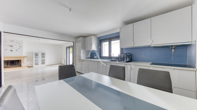 Ma-Cabane - Vente Maison OZOIR-LA-FERRIERE, 150 m²