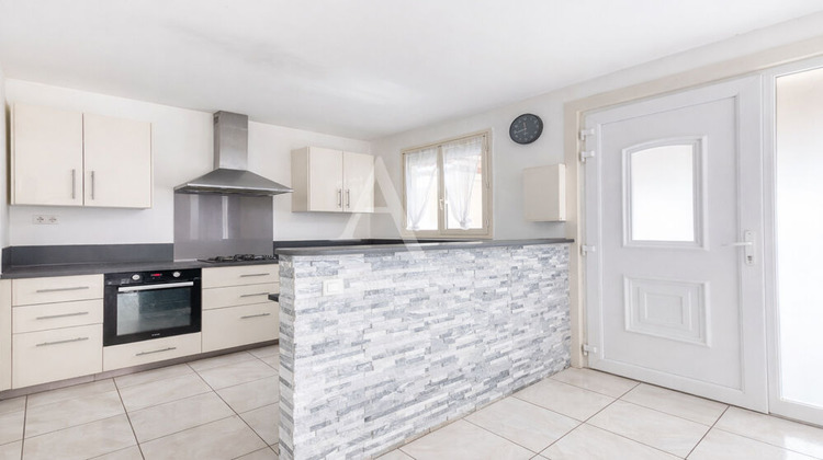 Ma-Cabane - Vente Maison OZOIR-LA-FERRIERE, 128 m²