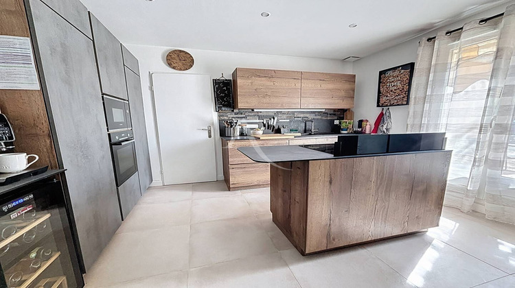Ma-Cabane - Vente Maison OZOIR-LA-FERRIERE, 135 m²