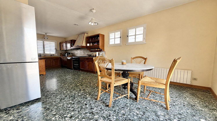 Ma-Cabane - Vente Maison OZOIR-LA-FERRIERE, 140 m²