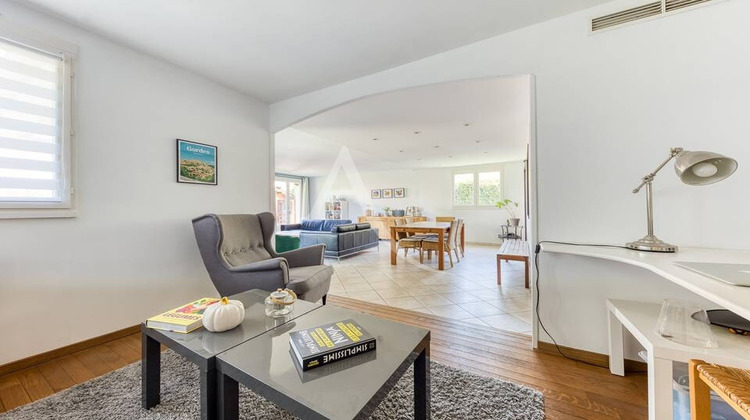 Ma-Cabane - Vente Maison OZOIR-LA-FERRIERE, 148 m²